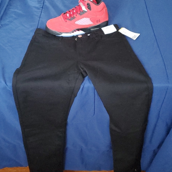 Jeans - Picture 3 of 3